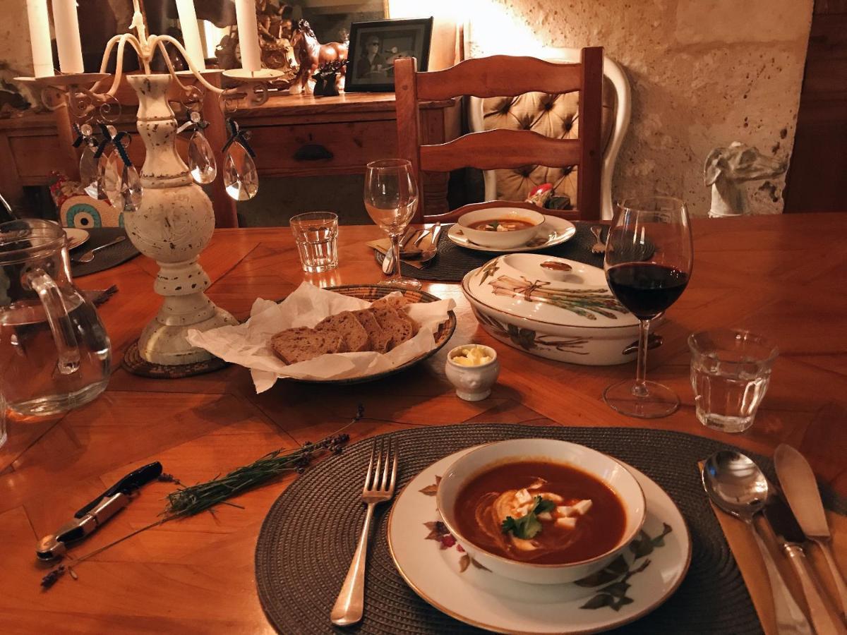 Le Peyrail Bed and Breakfast Les Lèves-et-Thoumeyragues Εξωτερικό φωτογραφία