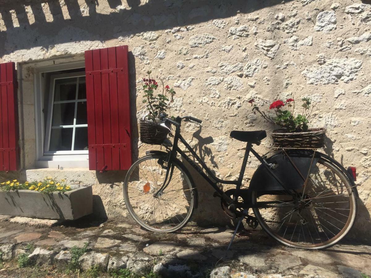 Le Peyrail Bed and Breakfast Les Lèves-et-Thoumeyragues Εξωτερικό φωτογραφία