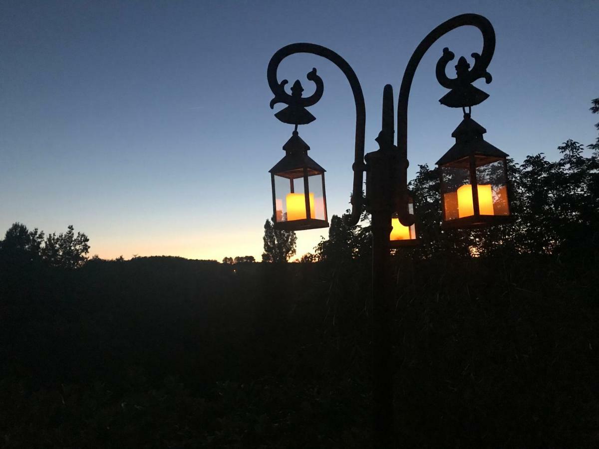 Le Peyrail Bed and Breakfast Les Lèves-et-Thoumeyragues Εξωτερικό φωτογραφία